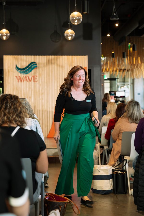 A WAVE-Seattle attendee walking through the room